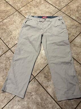 Coleman Men’s Light Gray Chino Pants